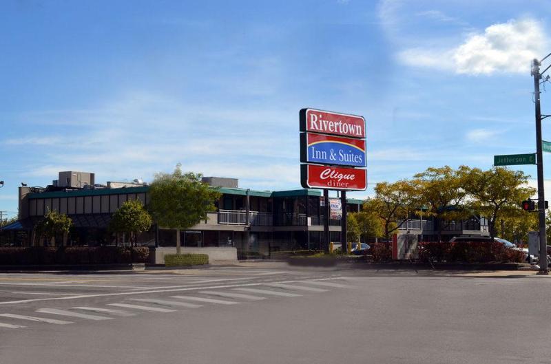 Shorecrest Motor Inn Detroit Exterior foto